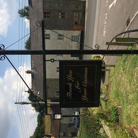 Apartamento The Grove Arms Shaftesbury Exterior foto